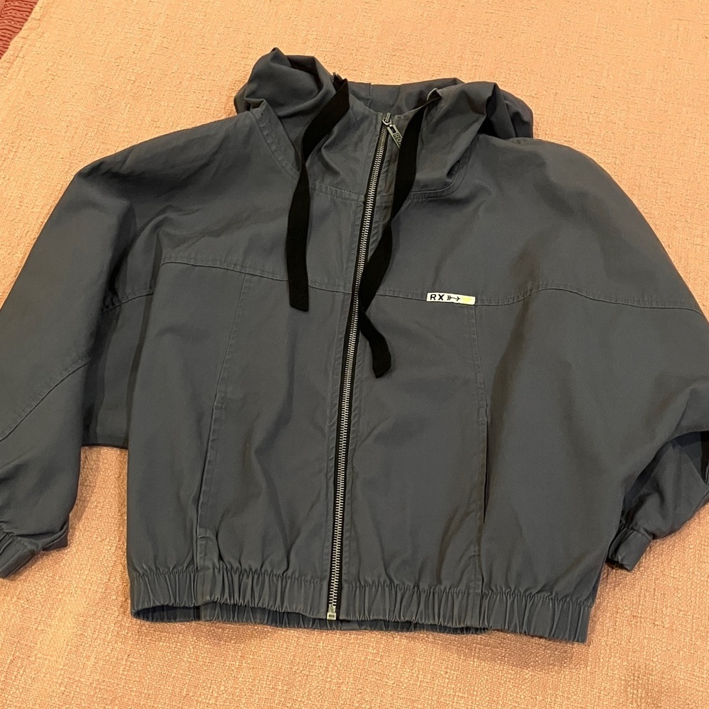 Roxy cropped canvas Jacket with Black small wm’s - Picture 13 of 14